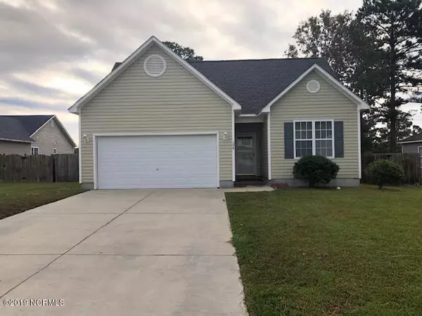 104 Cottonwood Court, Jacksonville, NC 28546