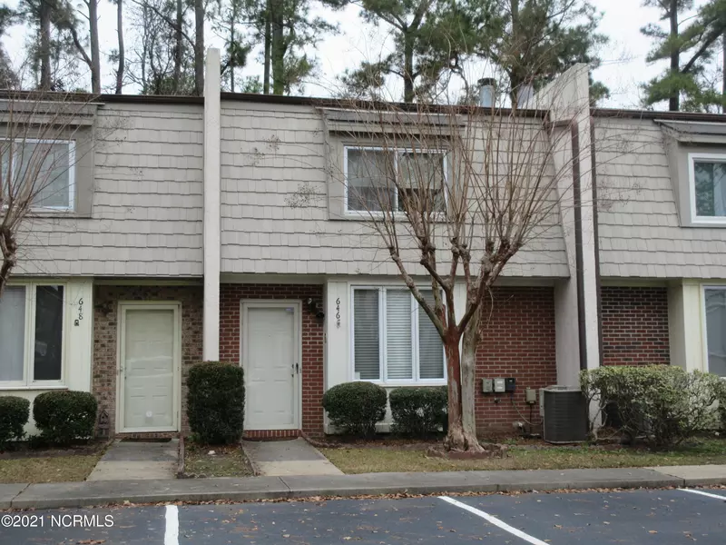 646 Cobblestone DR #76, Wilmington, NC 28405