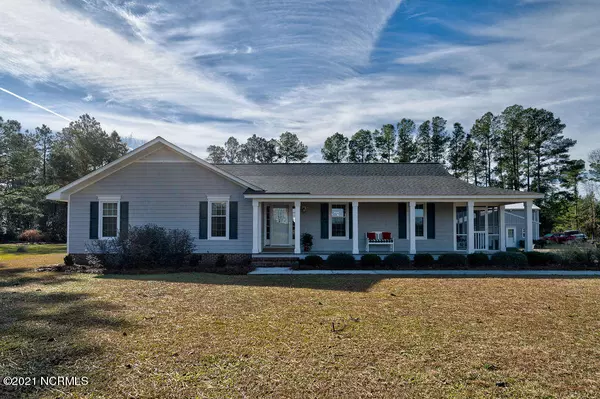 Burgaw, NC 28425,2427 Penderlea HWY