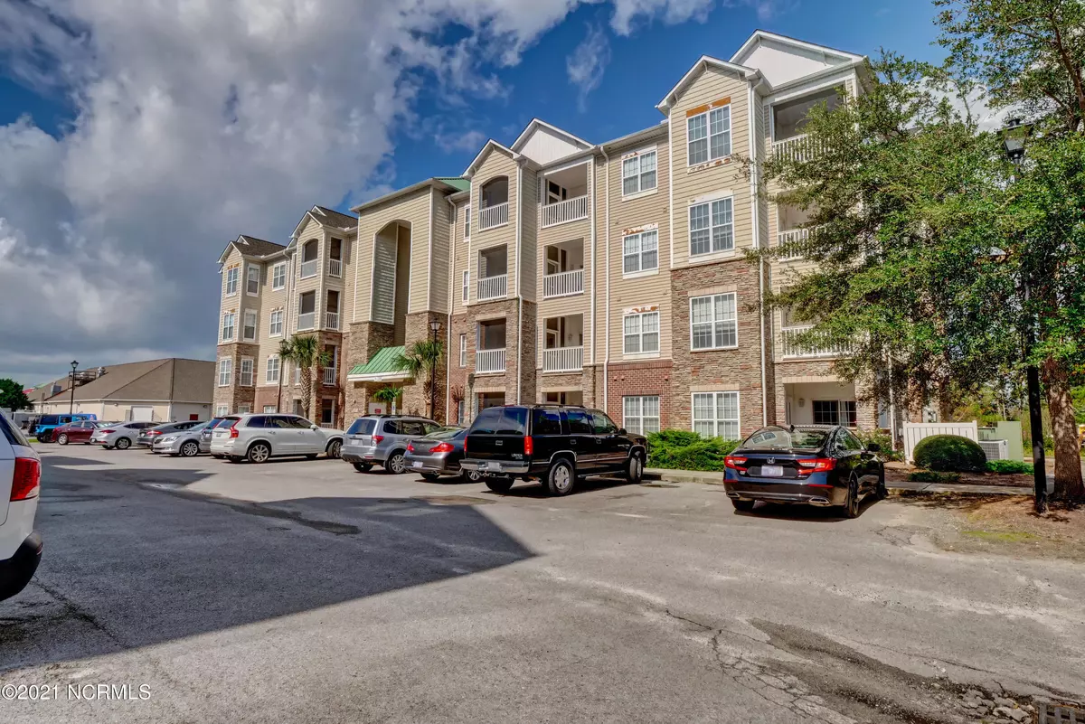 Surf City, NC 28445,300 Gateway Condos DR #326