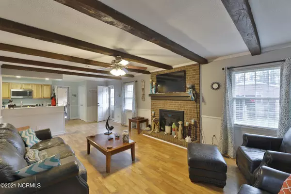 Teachey, NC 28464,104 Independence ST