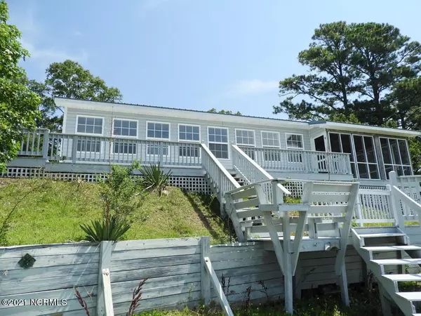 Belhaven, NC 27810,498 Old Pamlico Beach RD E