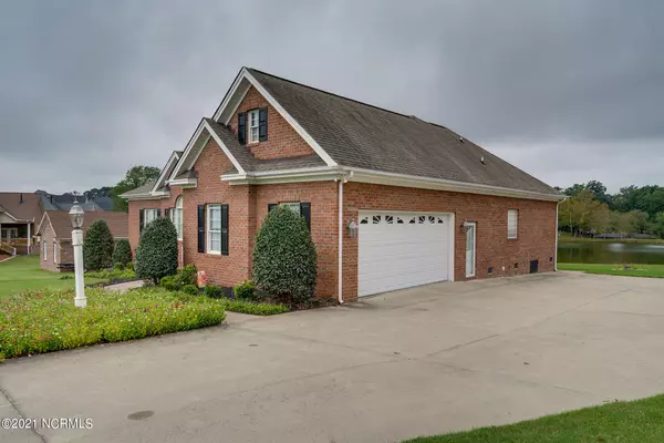 Elm City, NC 27822,6164 Golden Pond RD
