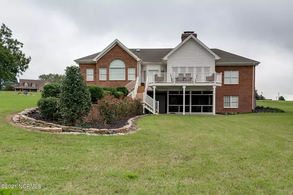 Elm City, NC 27822,6164 Golden Pond RD