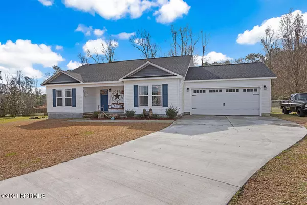 Richlands, NC 28574,225 Reef Lane