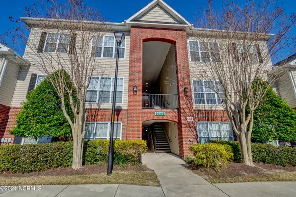 2801 Bloomfield LN #305, Wilmington, NC 28412