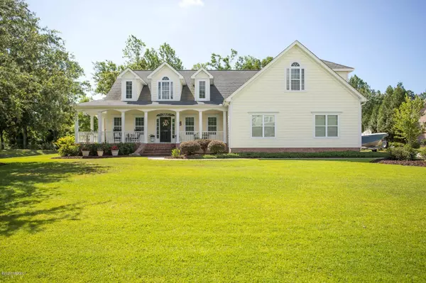 103 Cottage WALK, Hampstead, NC 28443