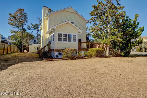 301 Seafarer Drive, Carolina Beach, NC 28428