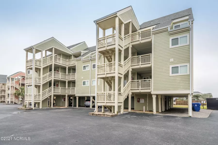 1000 Caswell Beach RD #1606, Oak Island, NC 28465