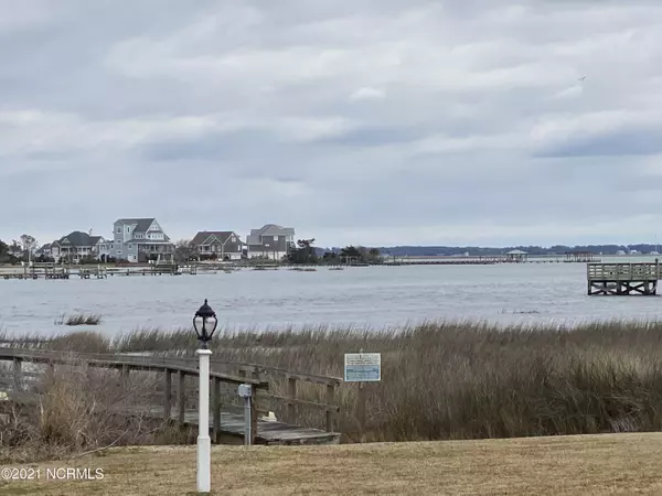 Morehead City, NC 28557,1800 Bay