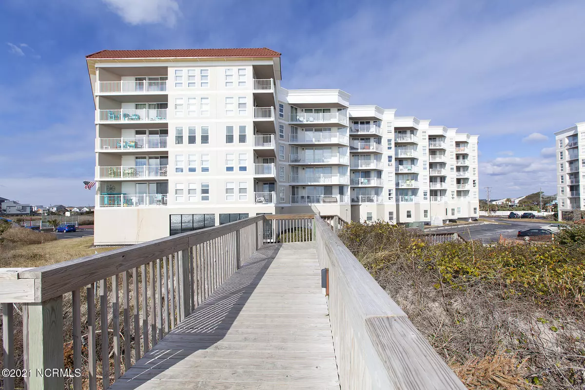 North Topsail Beach, NC 28460,2000 New River Inlet RD #1414