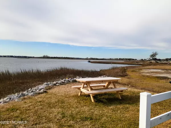 Cape Carteret, NC 28584,203 Easy ST