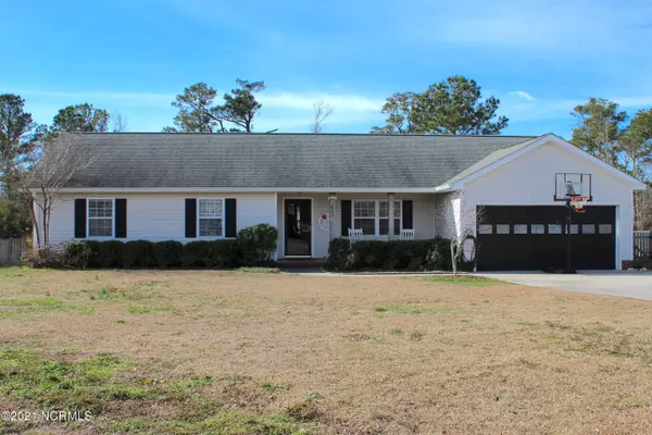 1815 Champion DR, Morehead City, NC 28557