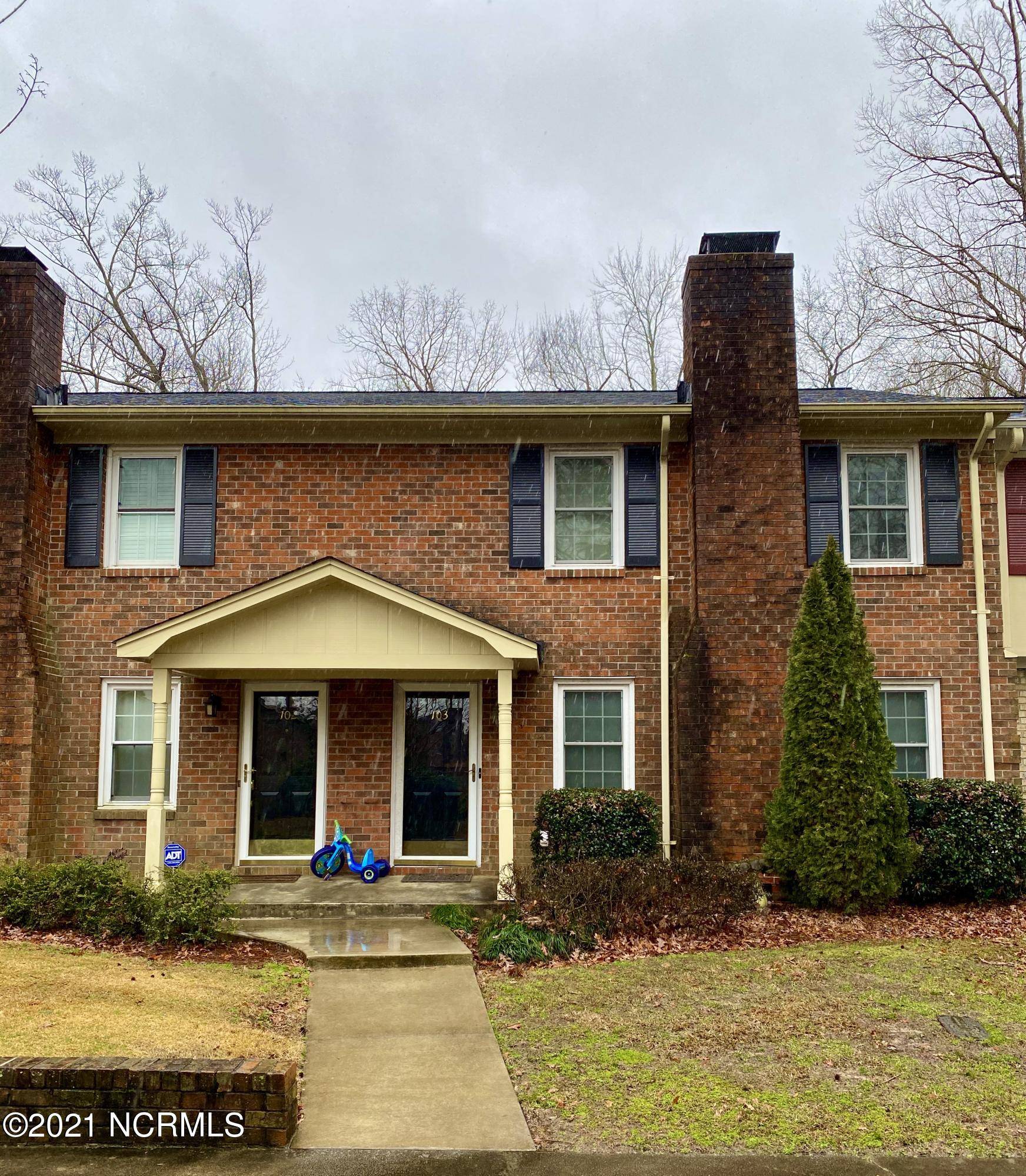 103 Barnes ST, Greenville, NC 27858