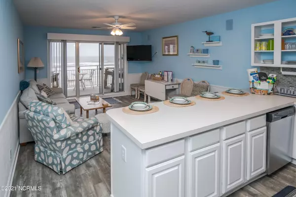 Ocean Isle Beach, NC 28469,27 Ocean Isle West Boulevard #2c