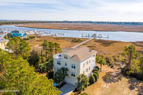 5004 Oquinn BLVD #A, Southport, NC 28461