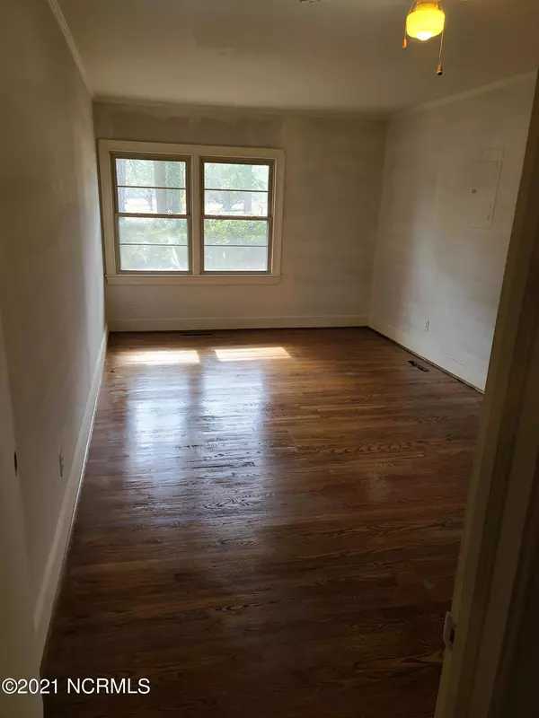 Kinston, NC 28504,1222 Stockton RD