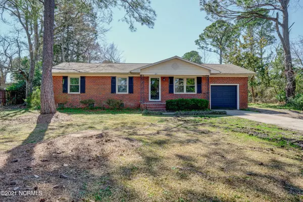 Wilmington, NC 28409,125 Cherokee Trail