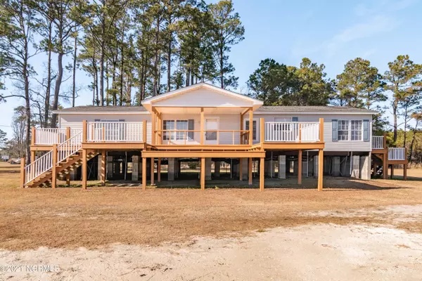 Belhaven, NC 27810,211 Riverview LN