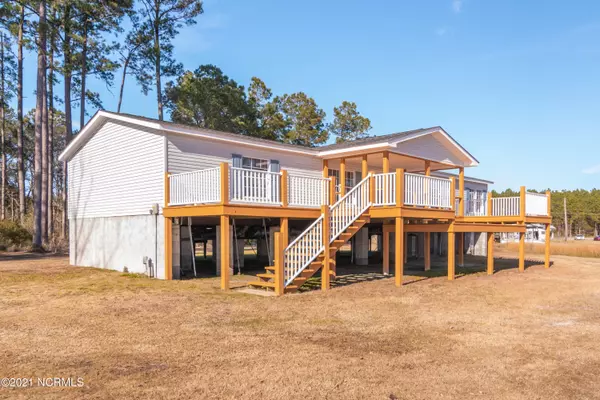 Belhaven, NC 27810,211 Riverview Lane