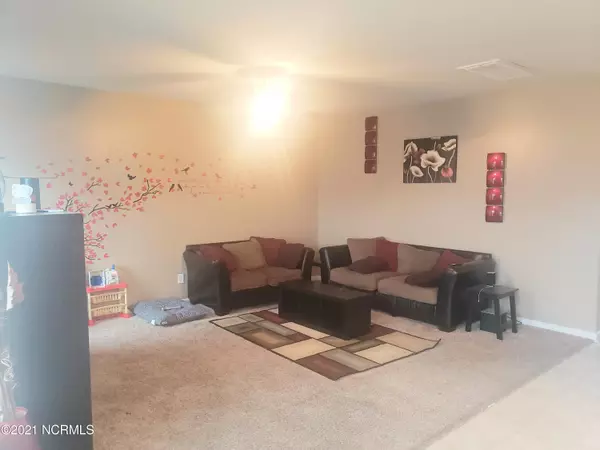 Maple Hill, NC 28454,312 SW Plantation DR