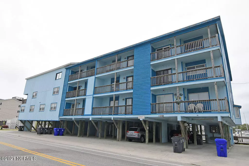 Carolina Beach, NC 28428,513 Canal DR #B1