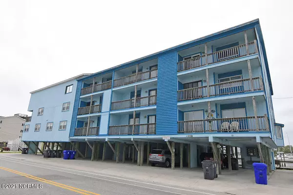 513 Canal DR #B1, Carolina Beach, NC 28428