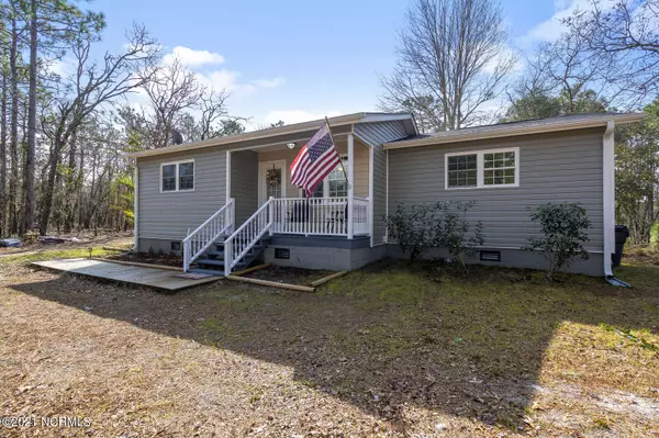 1024 Morehead Road, Southport, NC 28461