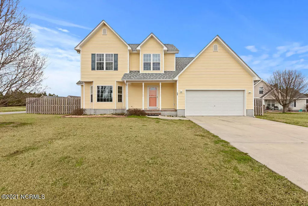 Maple Hill, NC 28454,108 Michelle Ward LN