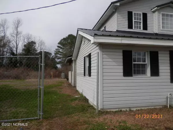 Chadbourn, NC 28431,214 Clark ST