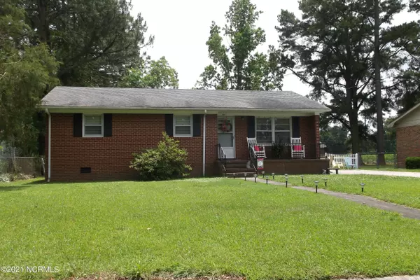 803 Carraway DR, Kinston, NC 28501