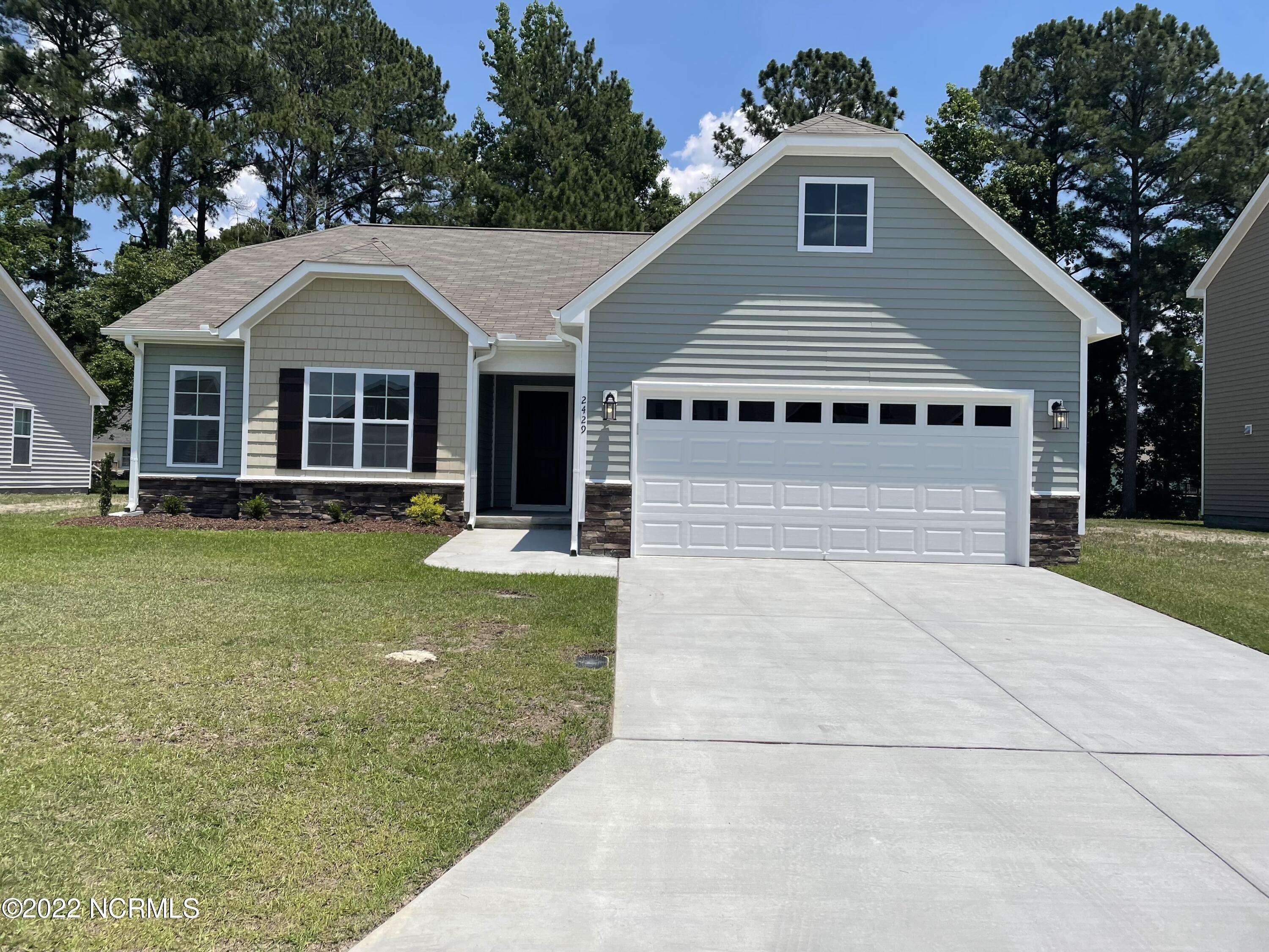 2429 Rhinestone, Winterville, NC 28590