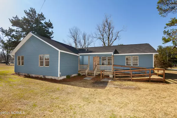 509 North ST, Oriental, NC 28571