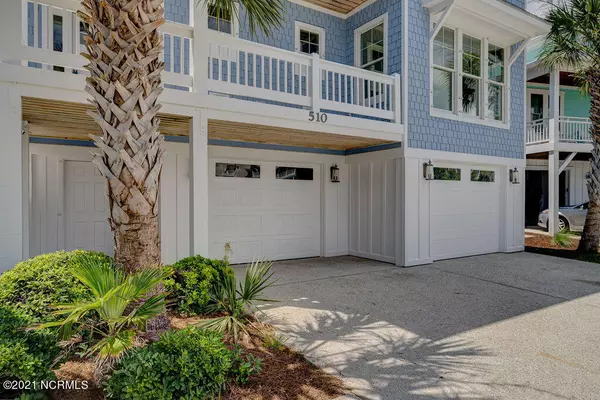 Kure Beach, NC 28449,510 Seahorse PL