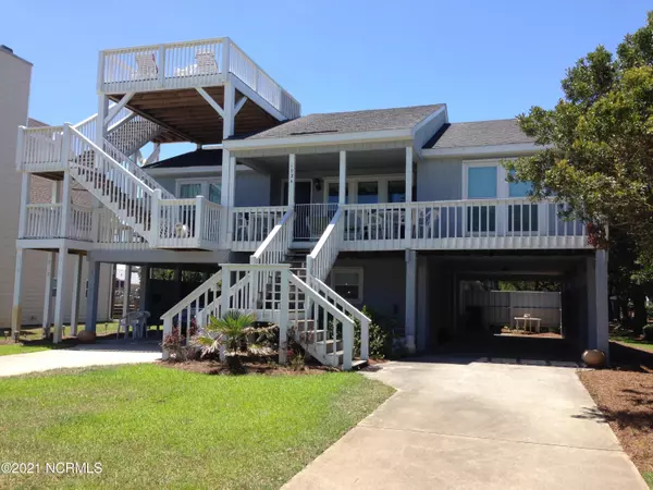 1034 Fort Fisher BLVD S,  Kure Beach,  NC 28449