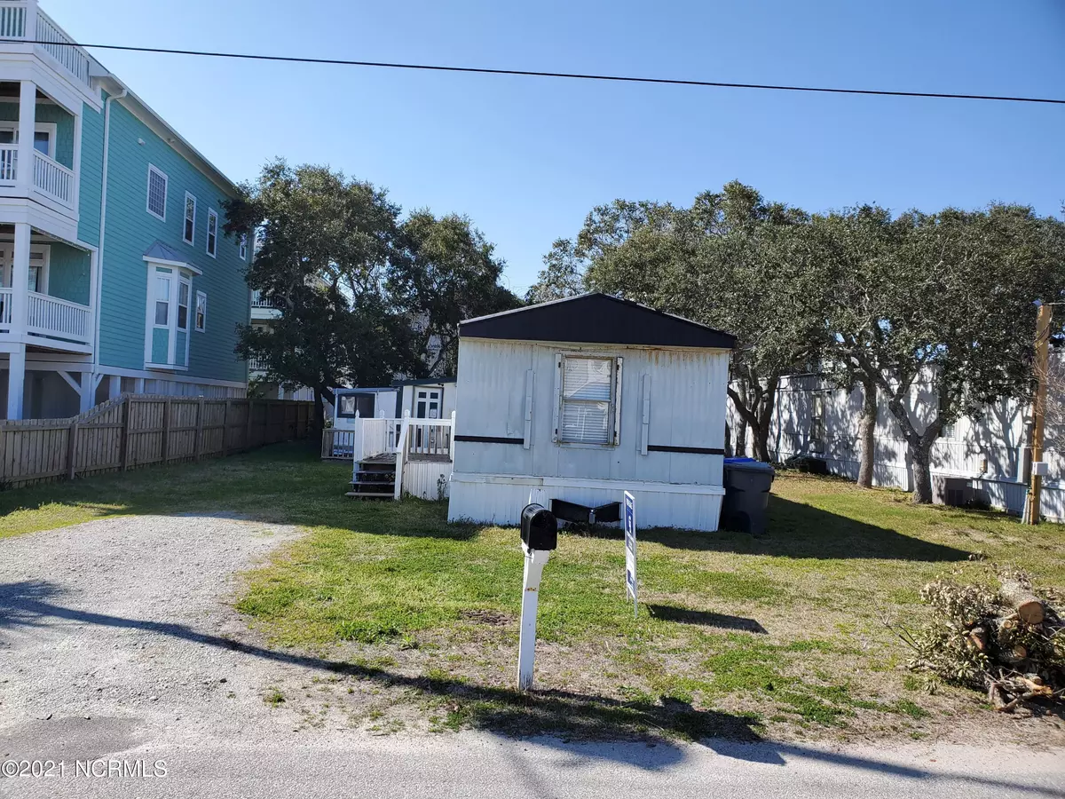 Carolina Beach, NC 28428,1512 Bowfin Lane