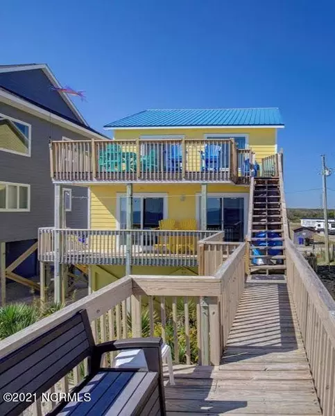 342 Seashore DR, North Topsail Beach, NC 28460