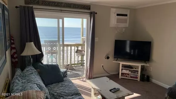 North Topsail Beach, NC 28460,2210 New River Inlet RD #252