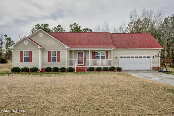 211 Sage PL, Jacksonville, NC 28540