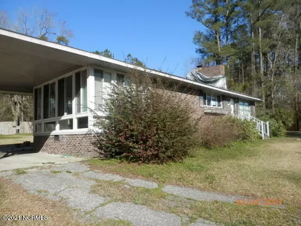 Chadbourn, NC 28431,5376 Chadbourn HWY