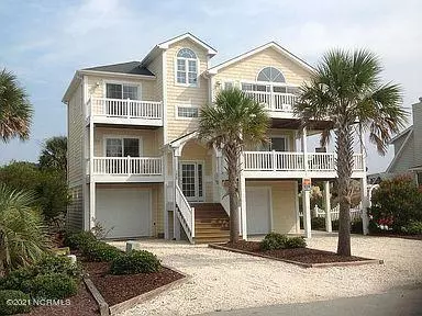 155 Carolina AVE, Holden Beach, NC 28462