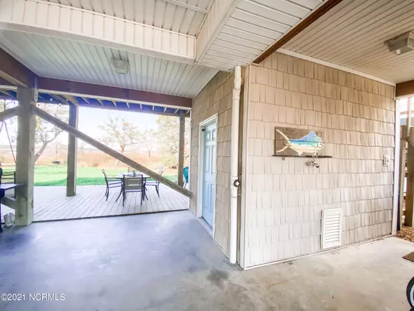 Surf City, NC 28445,107 Anchor DR #A