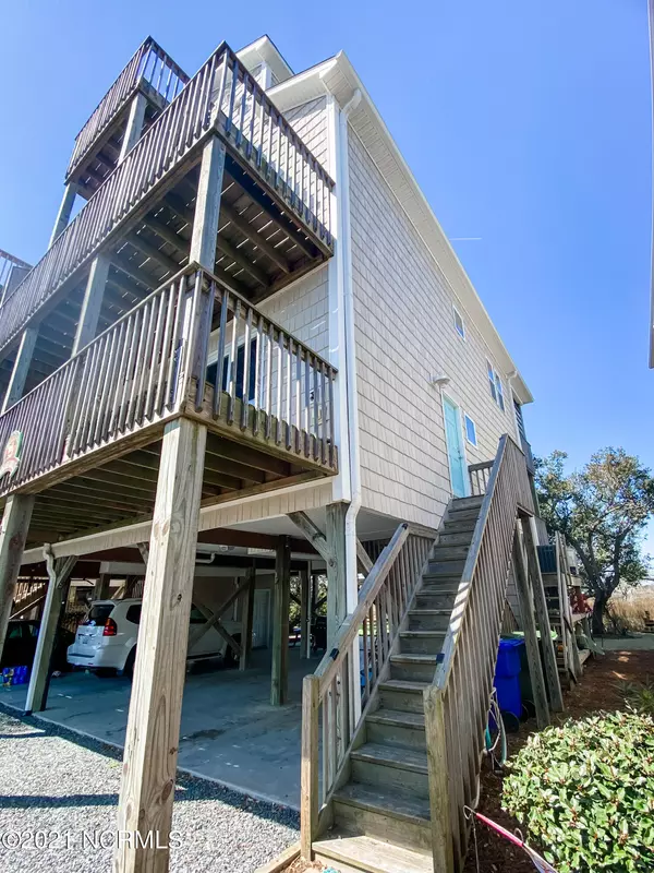 Surf City, NC 28445,107 Anchor DR #A