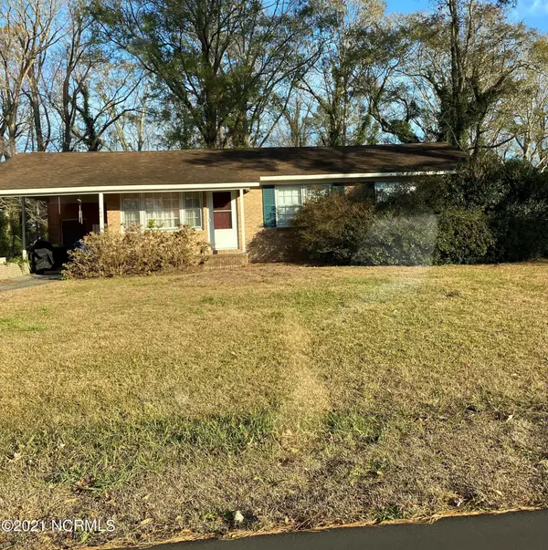 103 Woodlawn DR, Jacksonville, NC 28546