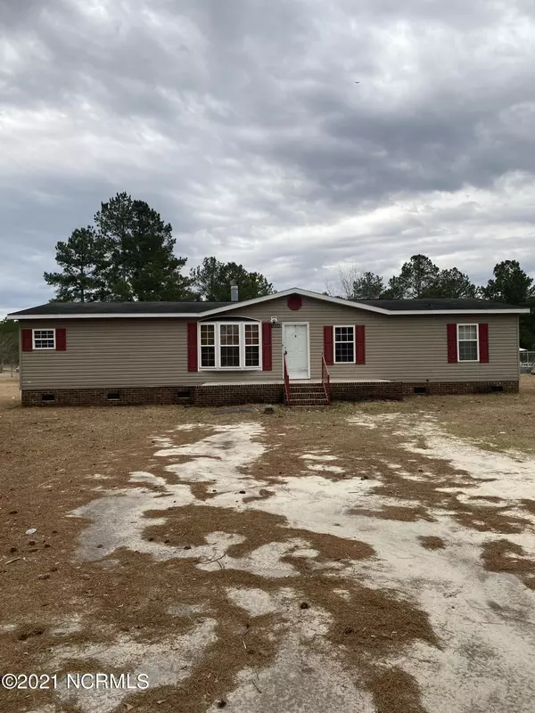 12842 Pea Bridge Road, Laurinburg, NC 28352