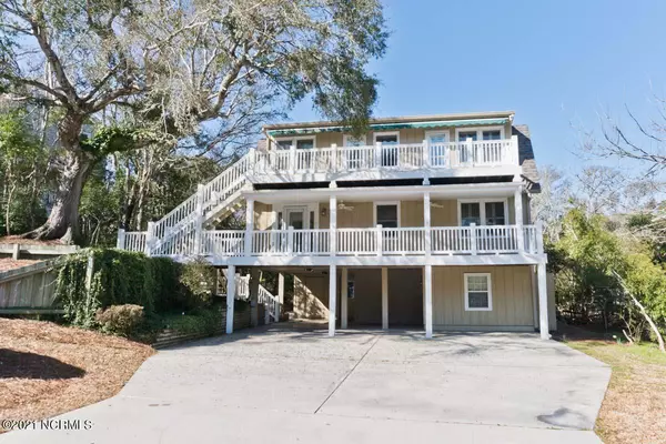 111 Doe Drive, Emerald Isle, NC 28594