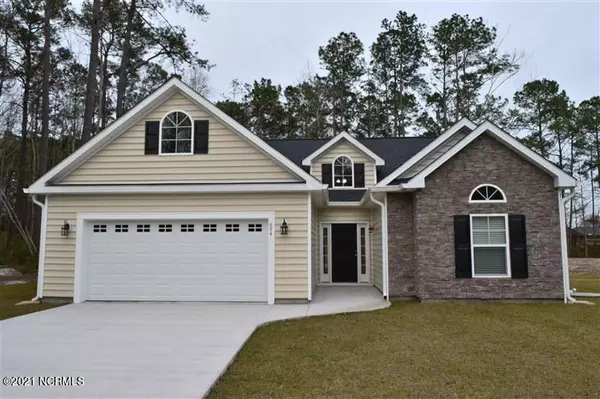 694 Boundary Loop RD NW, Calabash, NC 28467