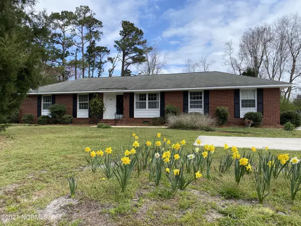 3817 Canterbury RD, Wilmington, NC 28403