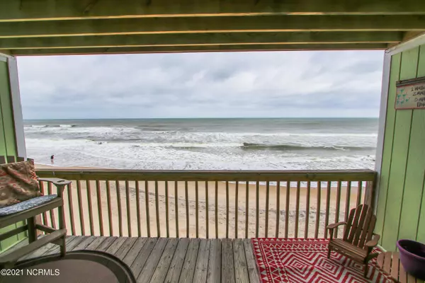 918 N New River DR #121, Surf City, NC 28445