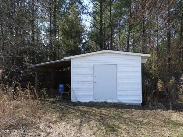 Williamston, NC 27892,1075 Wynn LN